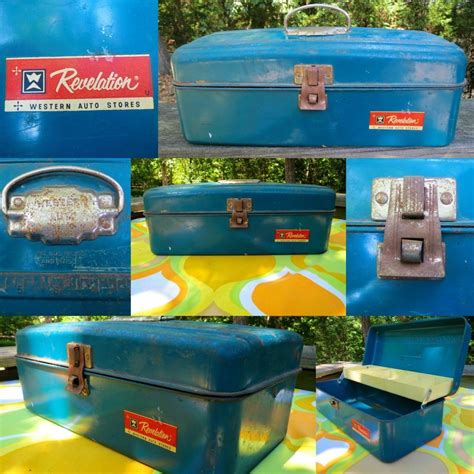 Vtg Western Auto Revelation Metal Tackle Box Fishing tool box Blue